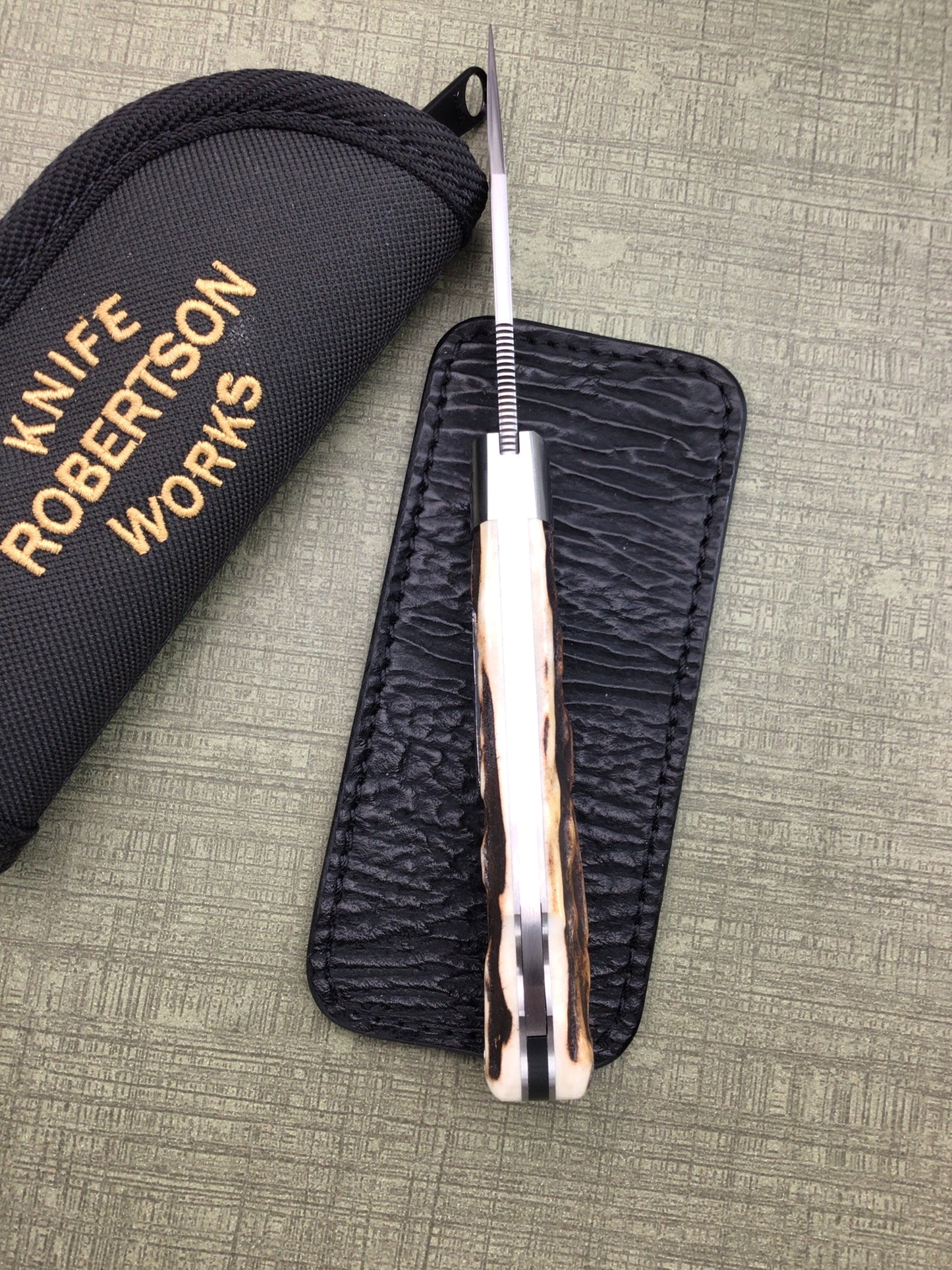 Tim Robertson “R-1306” Bullet Stag Lockback