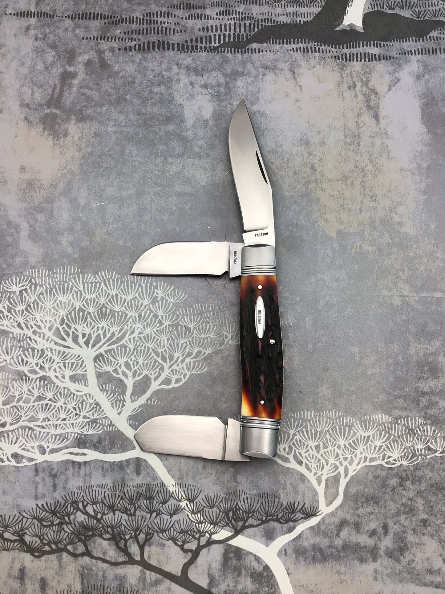 Rusty Preston “Stockman” slip joint with Amber Stag Scales
