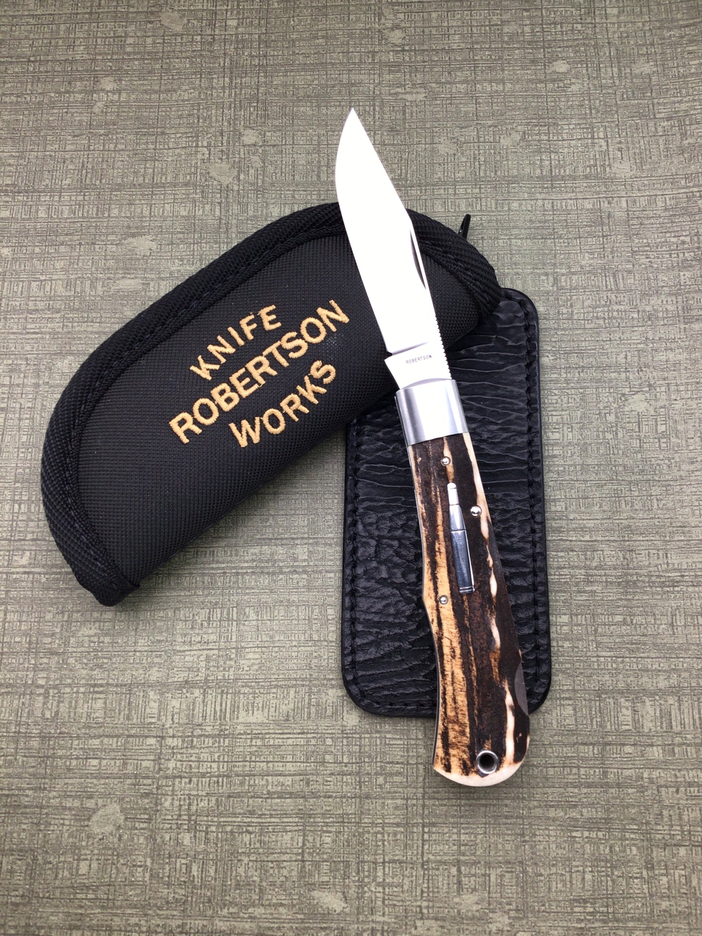 Tim Robertson “R-1306” Bullet Stag Lockback