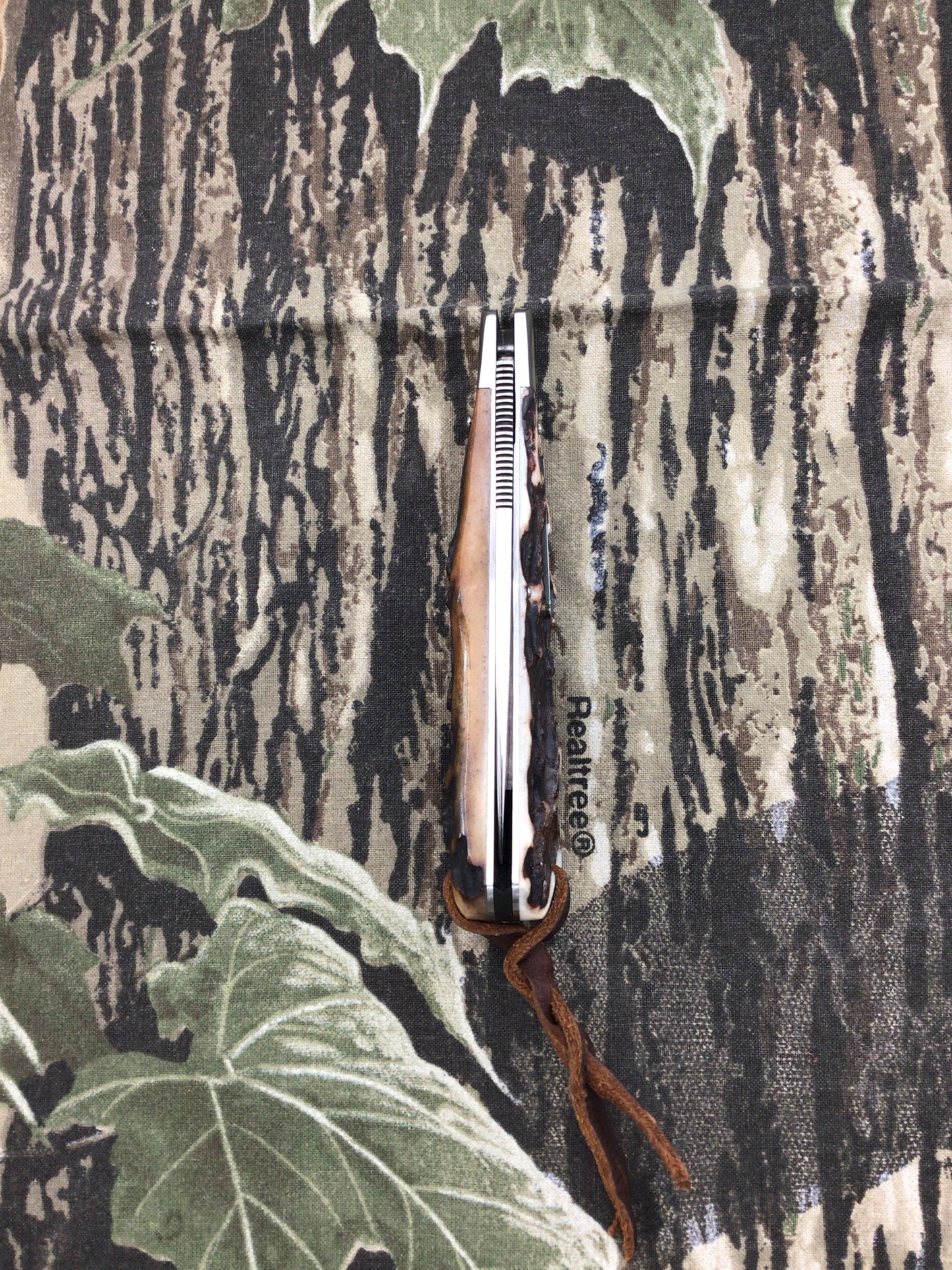 David “dr.t” Taber “R-1306 Lockback with Sambar Stag Scales