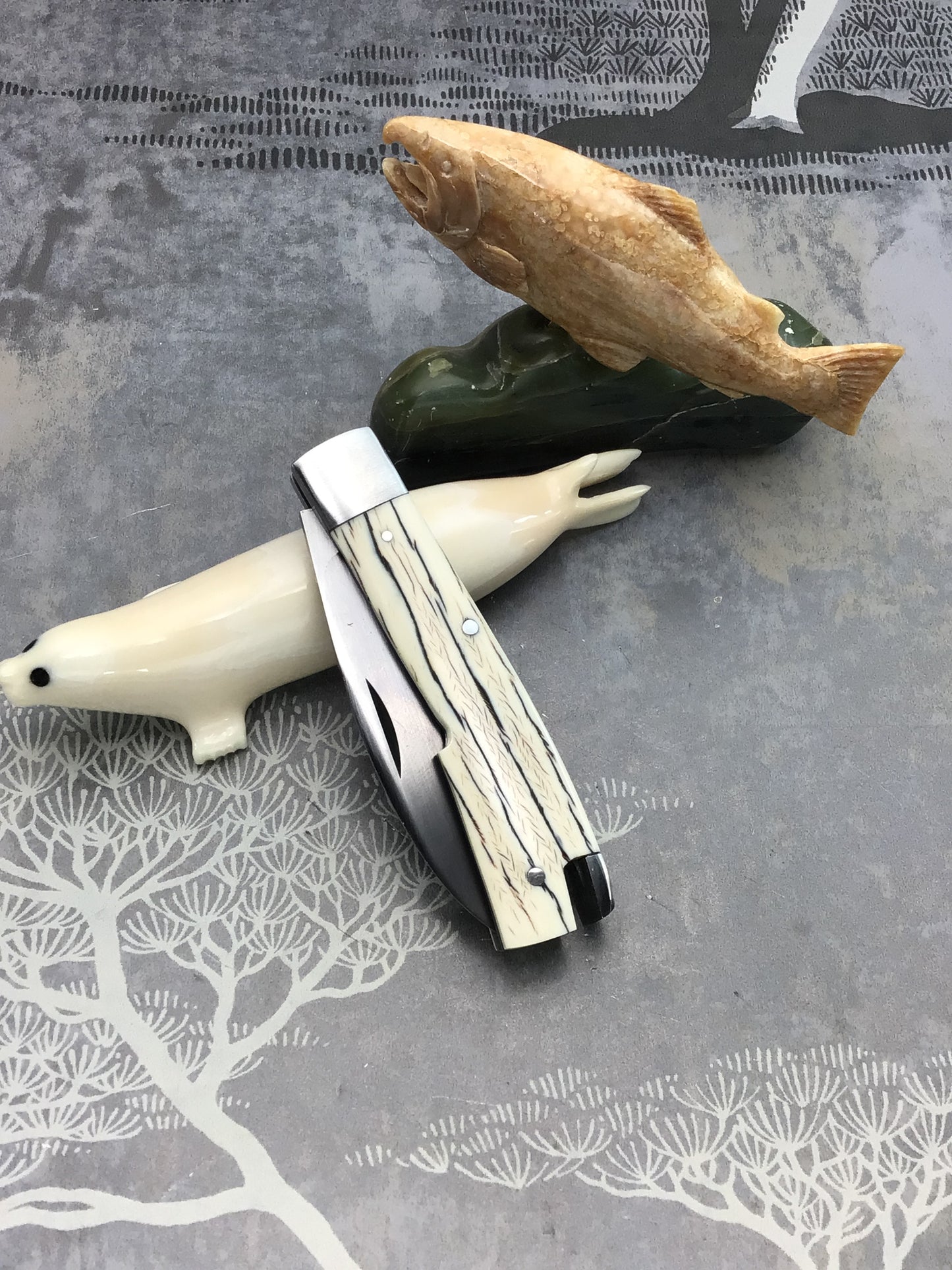 David (dr.t) Taber Tail Lock