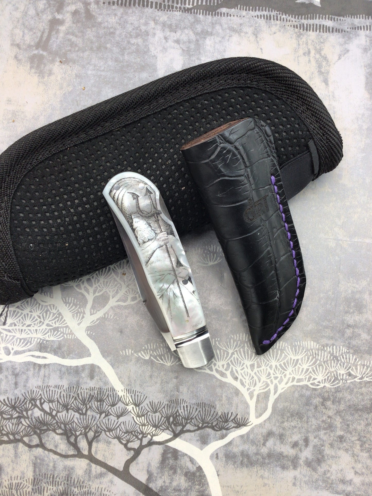 David Taber "Lock back Backpocket"